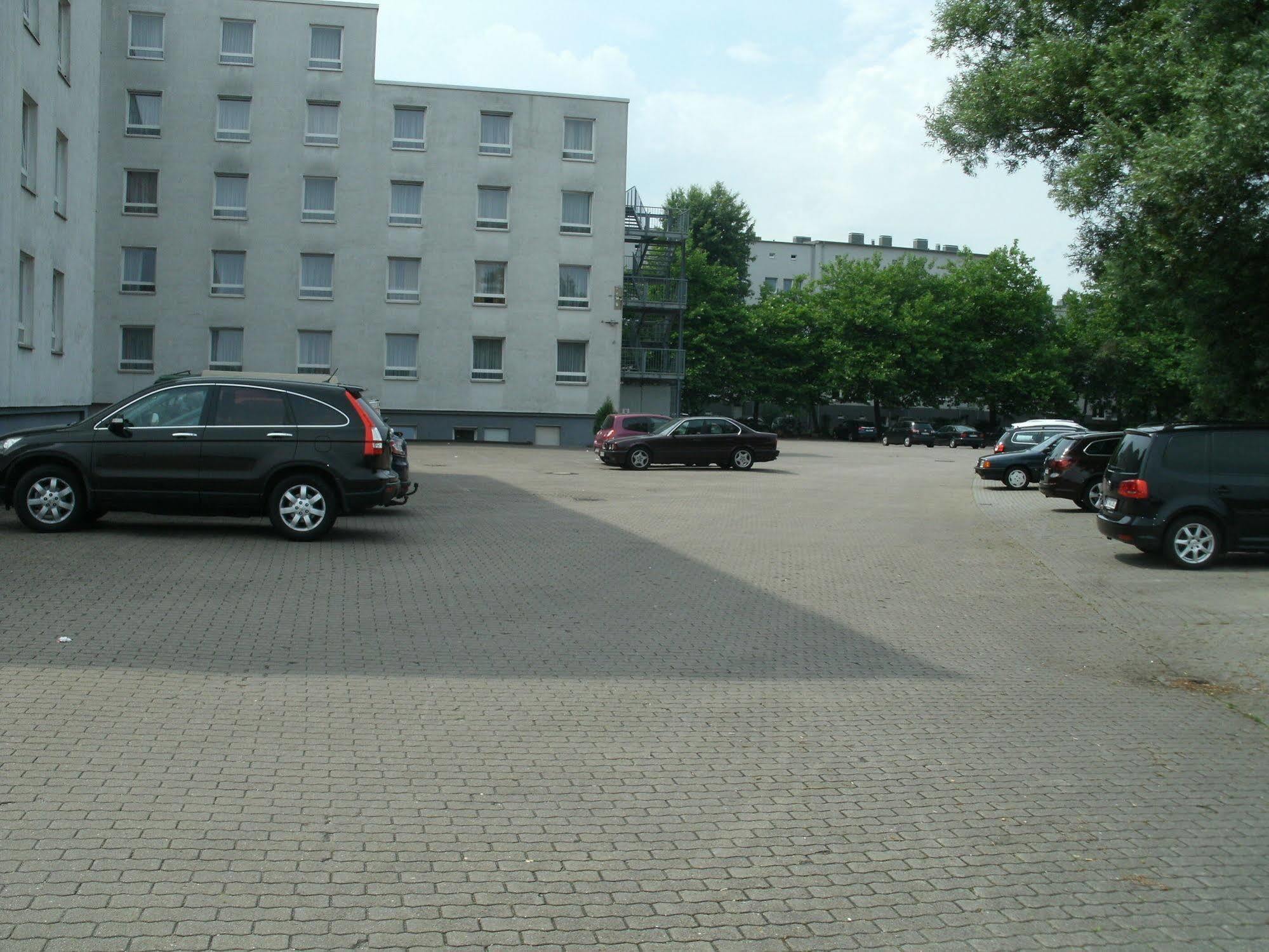 Plaza Inn Hamburg Moorfleet Exterior foto